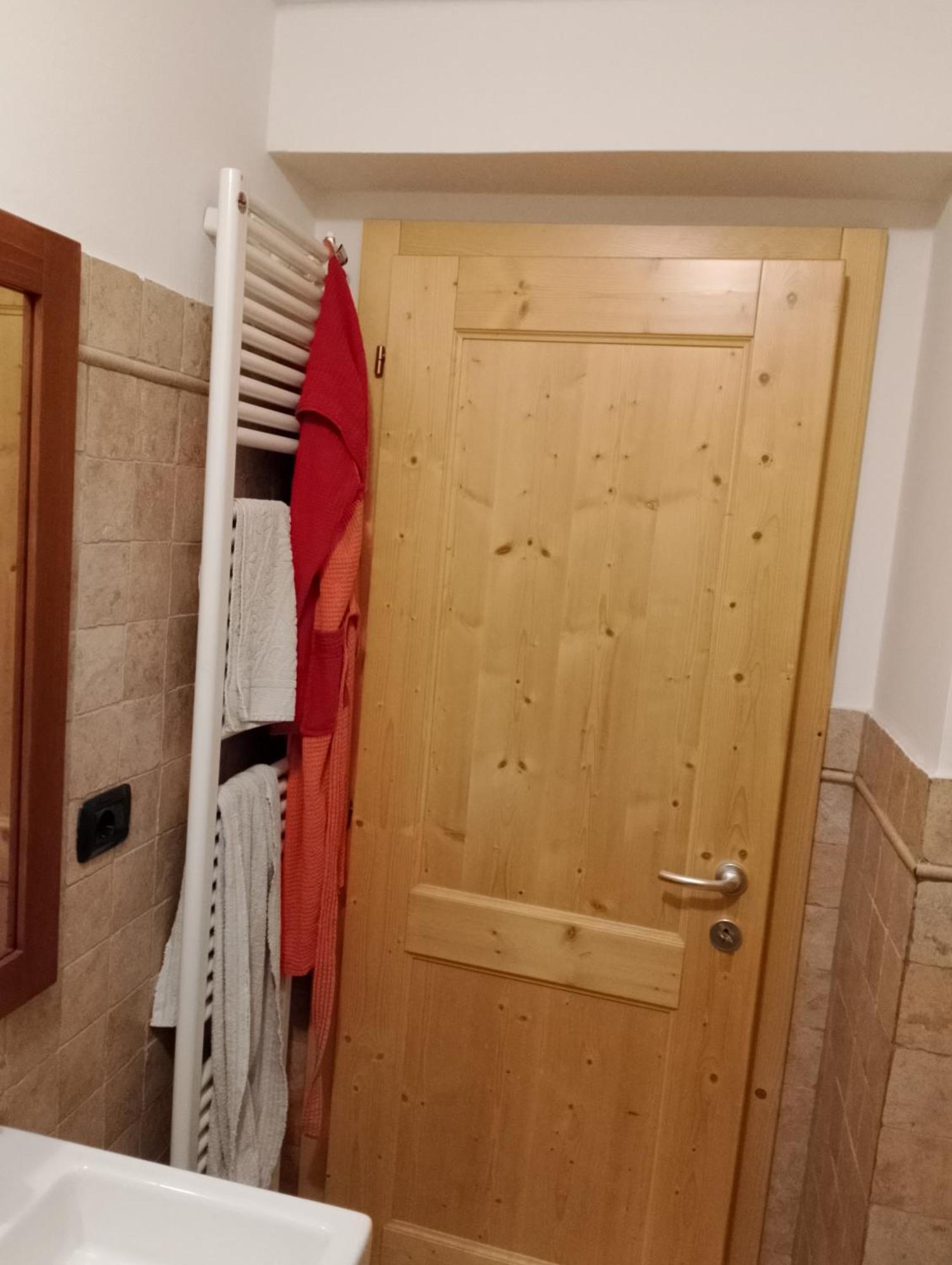 La Casa Di Siro Apartment Кадерцоне Екстериор снимка